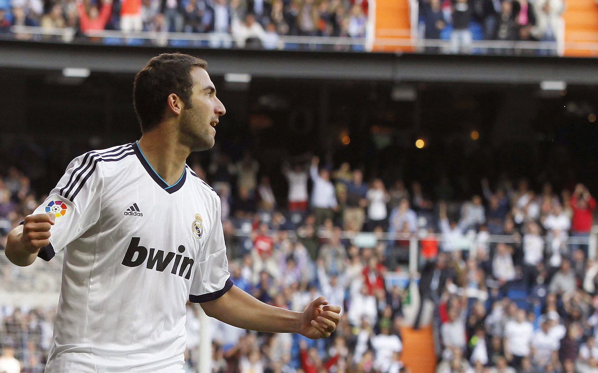 九游-“华金·托比利亚的综合能力,助力美洲狮队在世界舞台上崭露头角”